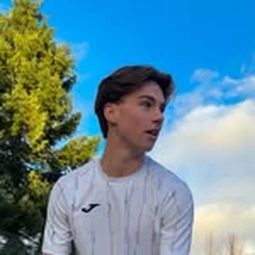 @_gmtennis profile image