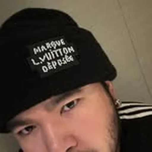 @aaronmangsat profile image