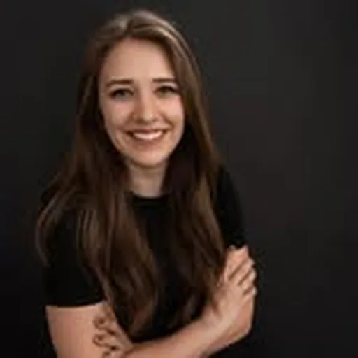 @allisonandersonauthor profile image