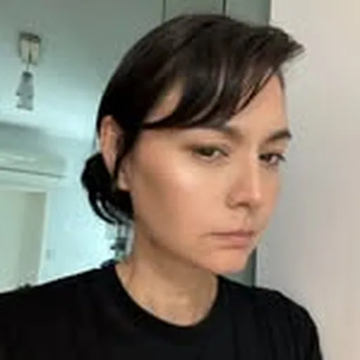 @ana_r profile image