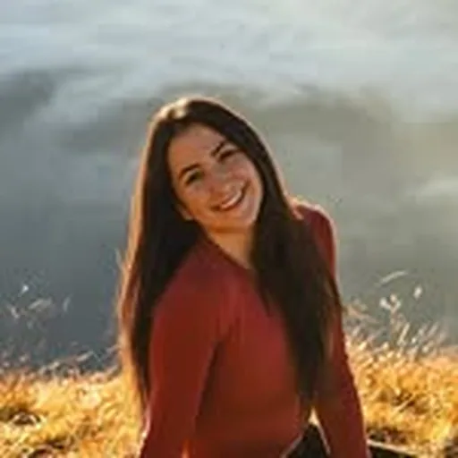 @angelaliggs profile image