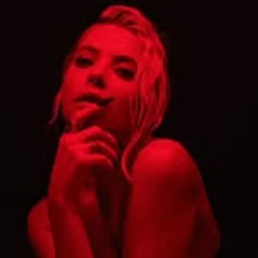Ashley Benson