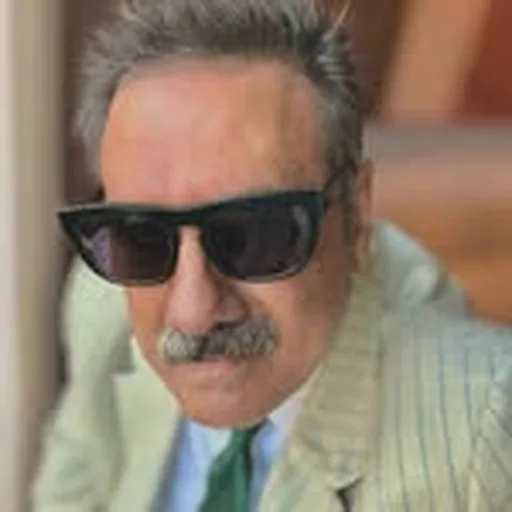 @boman_irani profile image