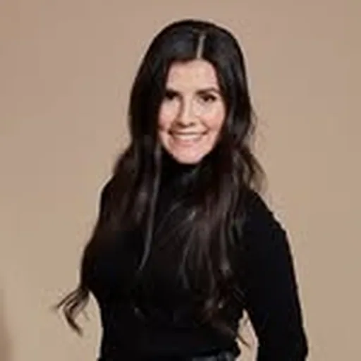 @candiceonair profile image