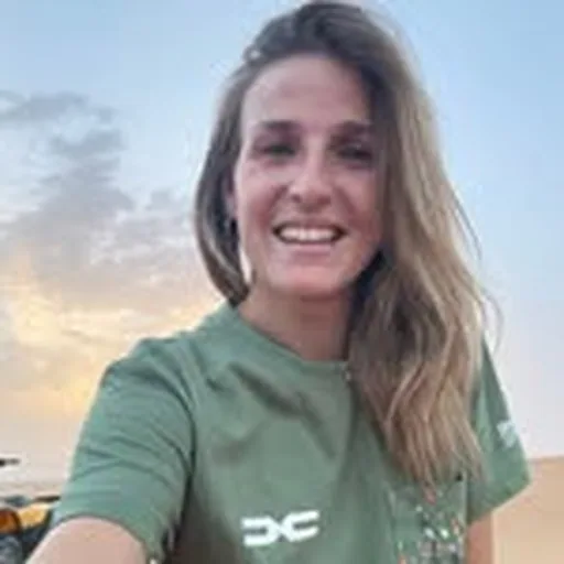 @carlarauv profile image
