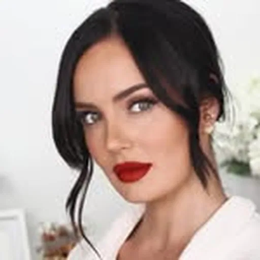 @chloemorello profile image