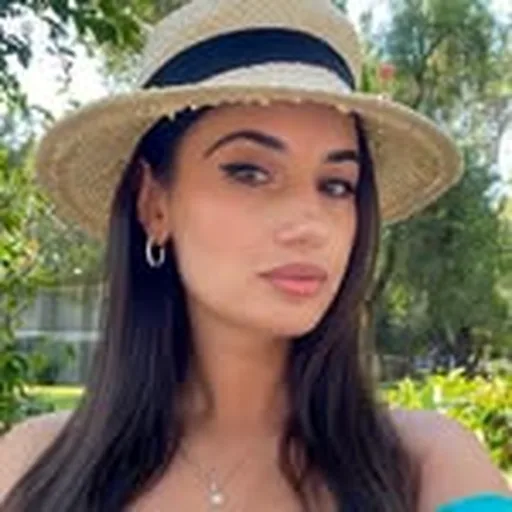 @cristinacucuruzac profile image