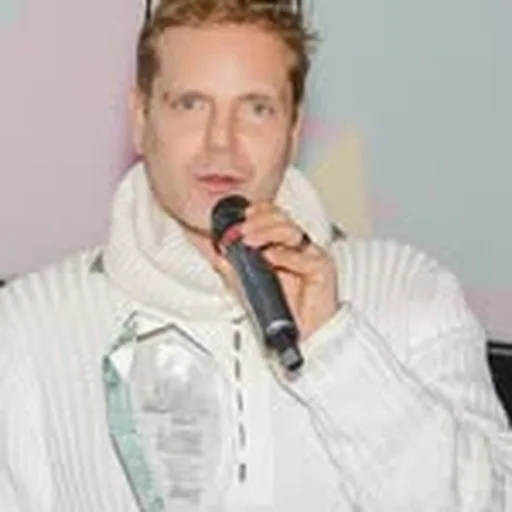 @csaba_kajdi profile image