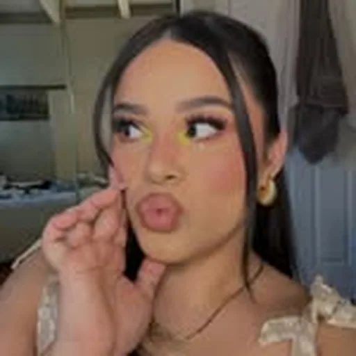 @cutelittlemichi profile image