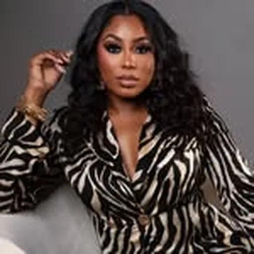 @destinydiggs profile image