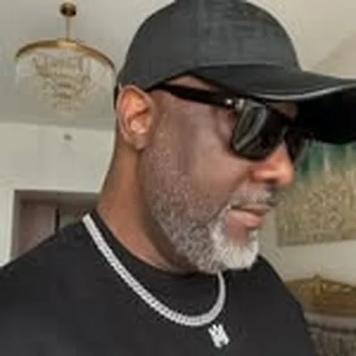 @dinomelaye profile image