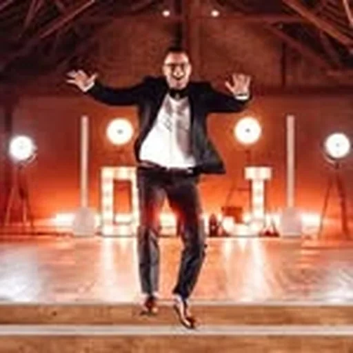 @dj_glosny profile image