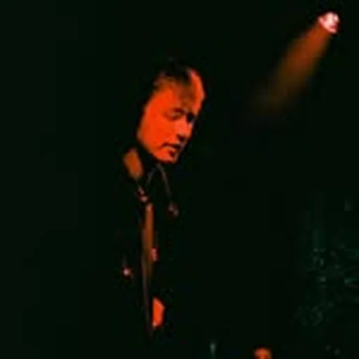 @djloveuk profile image