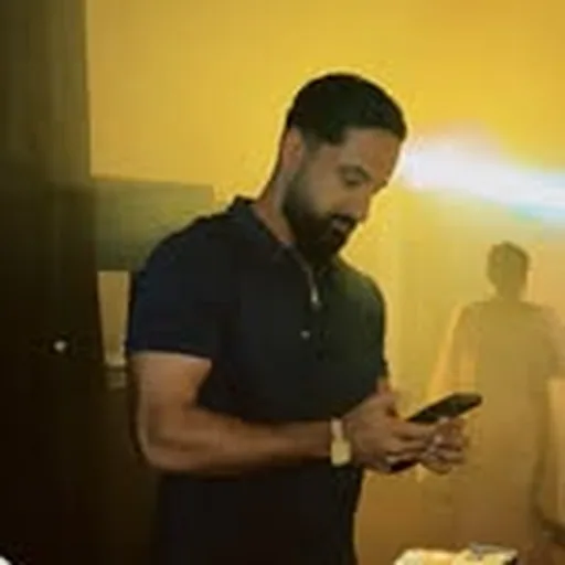 @djsukh profile image