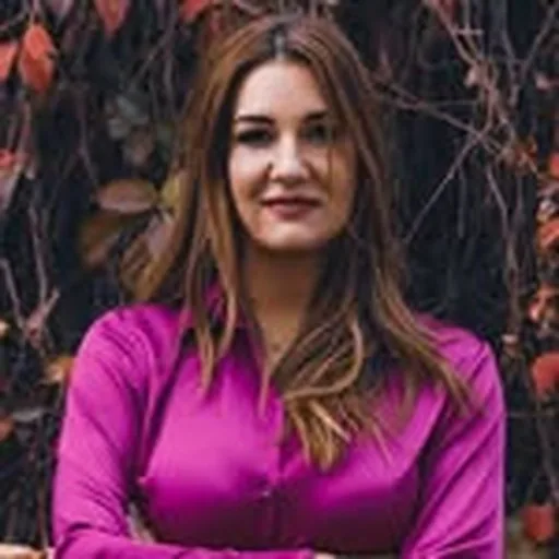 @elinapapila profile image