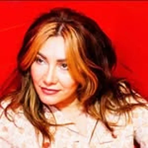 @ella_hooper profile image