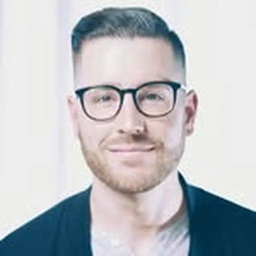 @emg_carleo profile image