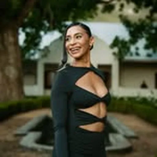 @emilyrosevd profile image