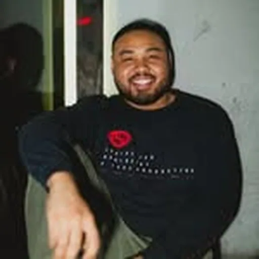 @esk.la profile image