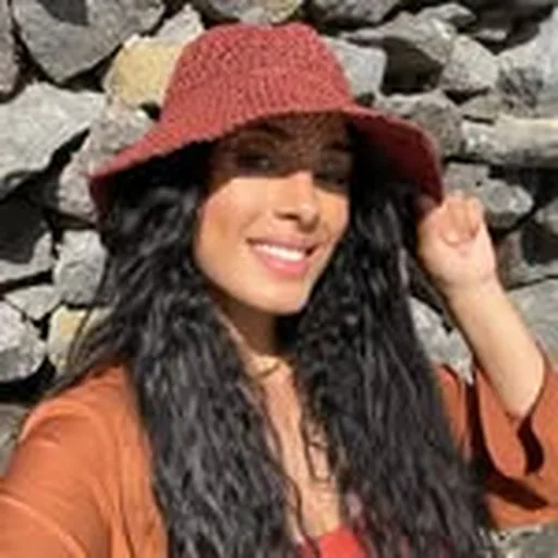 @farahfossettte profile image