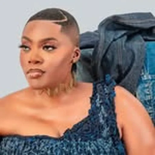 @fashionfrenzyfoma profile image