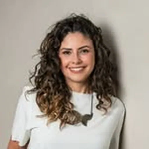 @flaviaranieri profile image