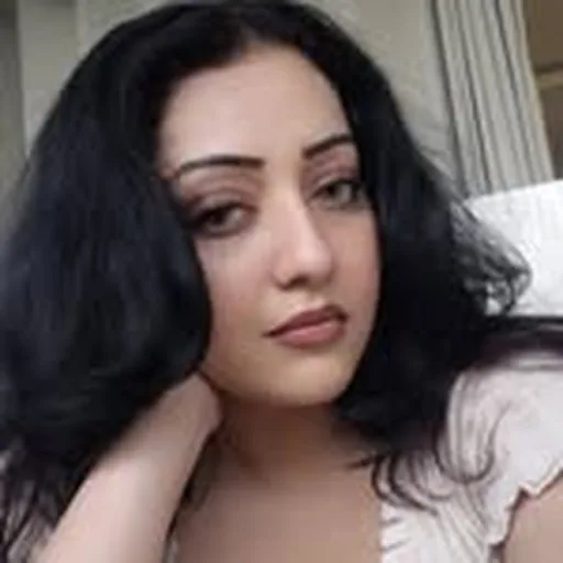 @glossirewithvaishali profile image