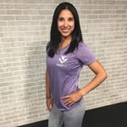 @hasfitclaudia profile image