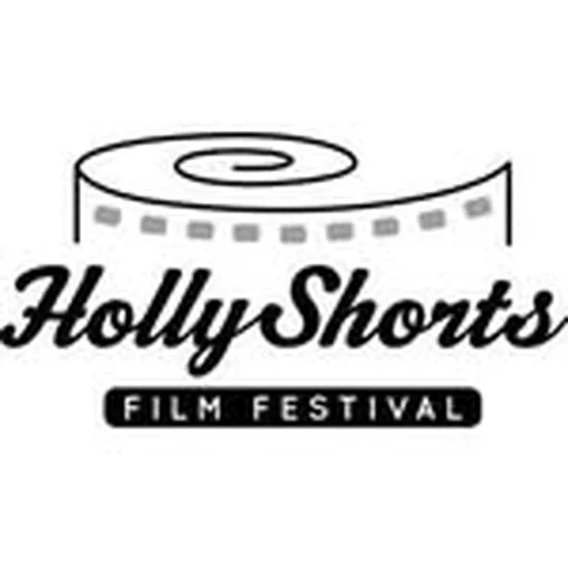 @hollyshorts profile image
