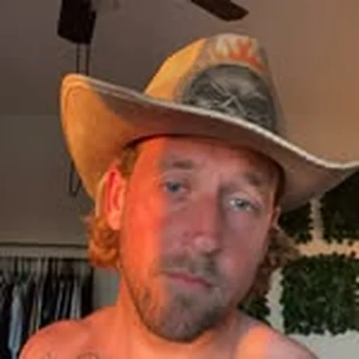 @hotsecks profile image
