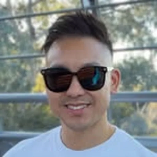 @iilumo.alex profile image