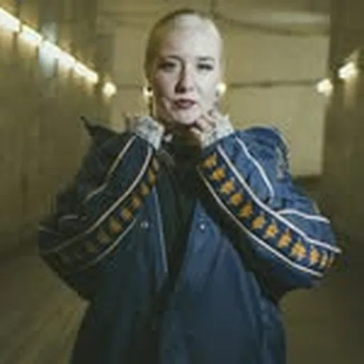 @la_asma_ profile image