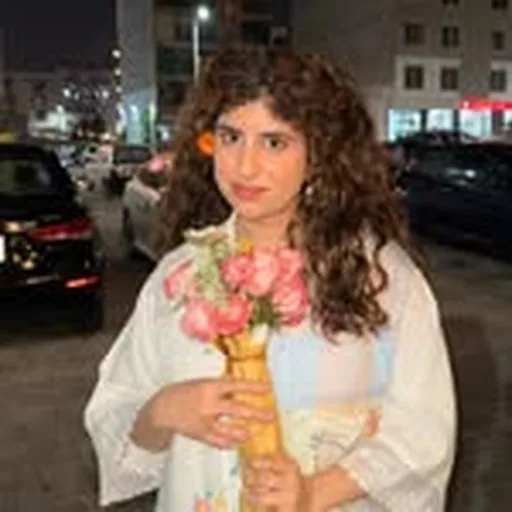 @laalmeredilkahaal profile image