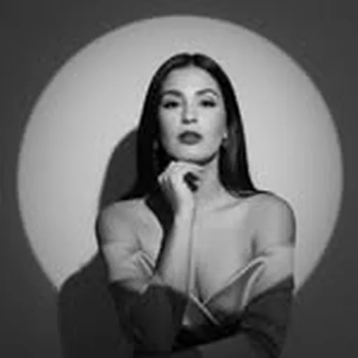 @lealva_music profile image