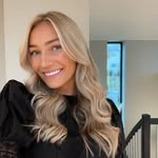 @lenaselnes profile image