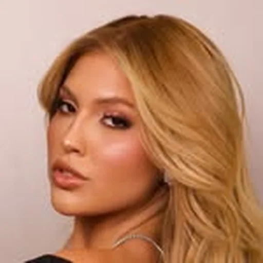 @marimenezees_ profile image