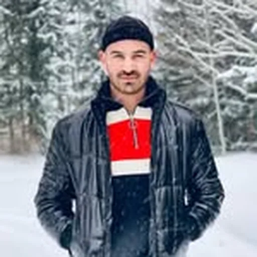 @maxbronner profile image