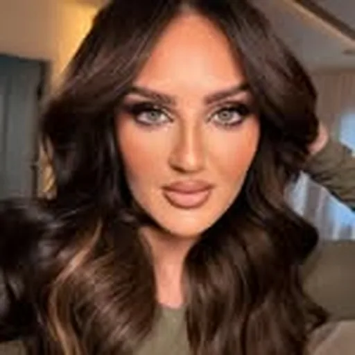 @mikaylajmakeup profile image