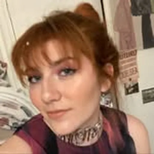 @natmuro_ profile image