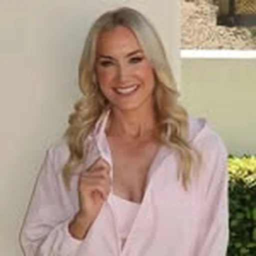 @newladygolfer profile image
