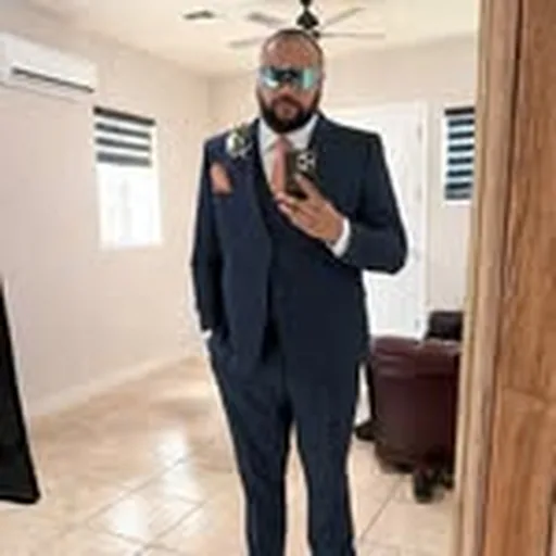 @nocar_eli profile image