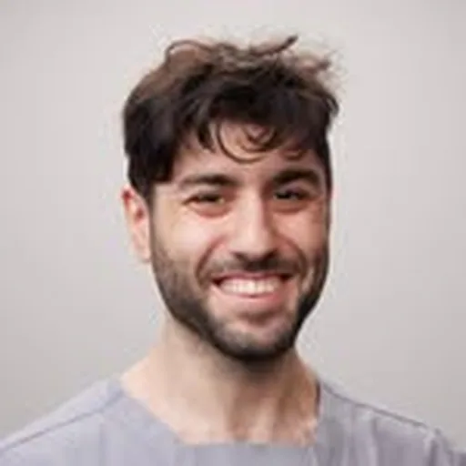 @omeracari profile image