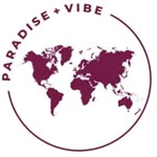 @paradiseandvibe profile image