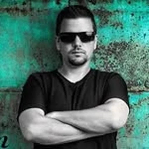 @photofm profile image