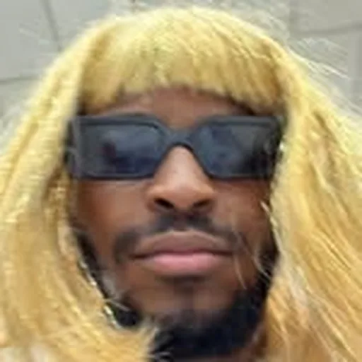 @qemmy_ profile image