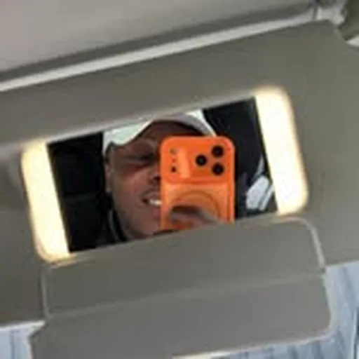 @r.stoness profile image