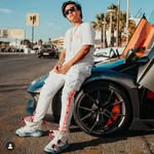 @ro_avilar profile image