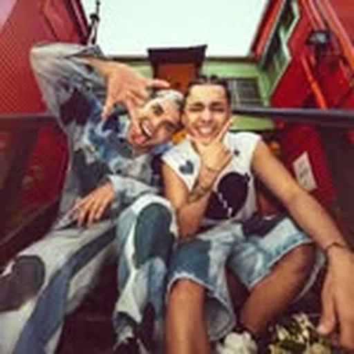 @rozeoficialok profile image