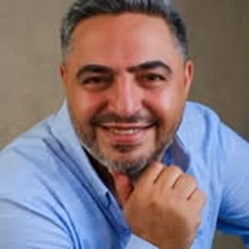 @sarisignature profile image
