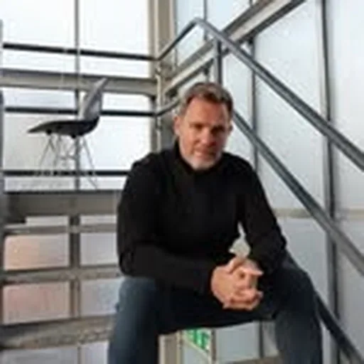 @simonsquibb profile image